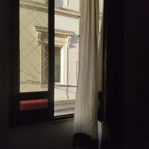 stazione.lecce-hotels.com/